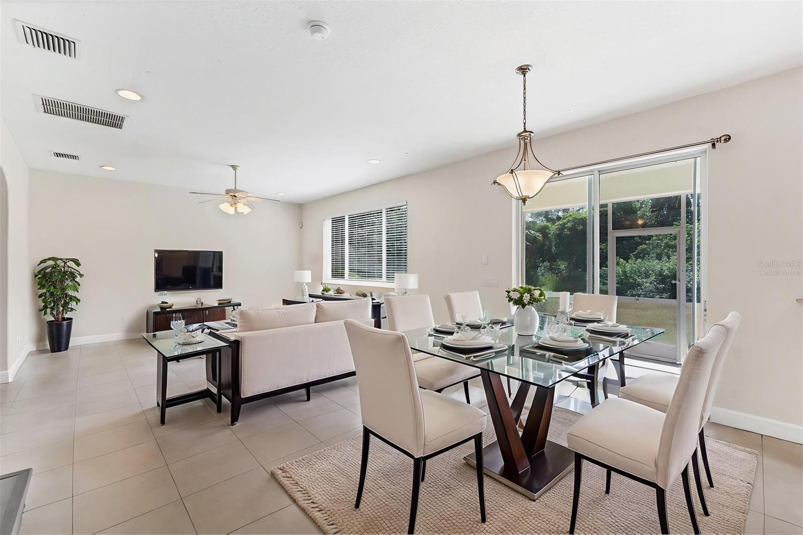 RIVER PLACE - Residential