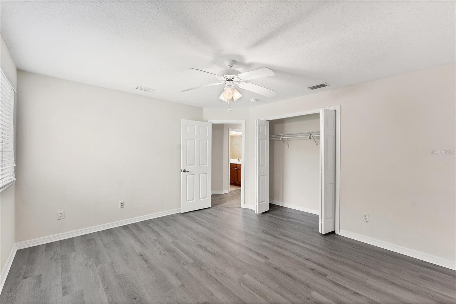 RIVER PLACE - Residential