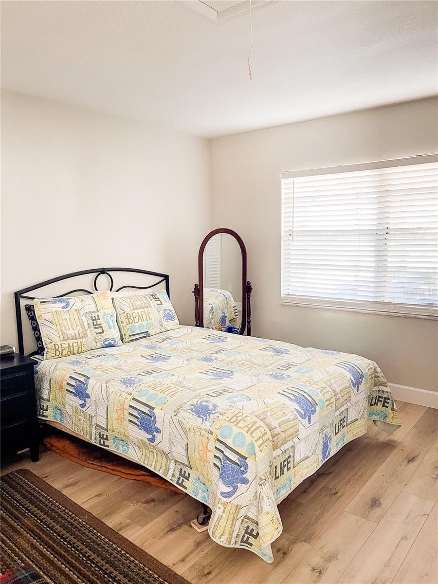 HILL CREST VILLAS - Residential