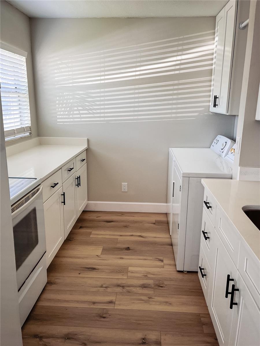 HILL CREST VILLAS - Residential
