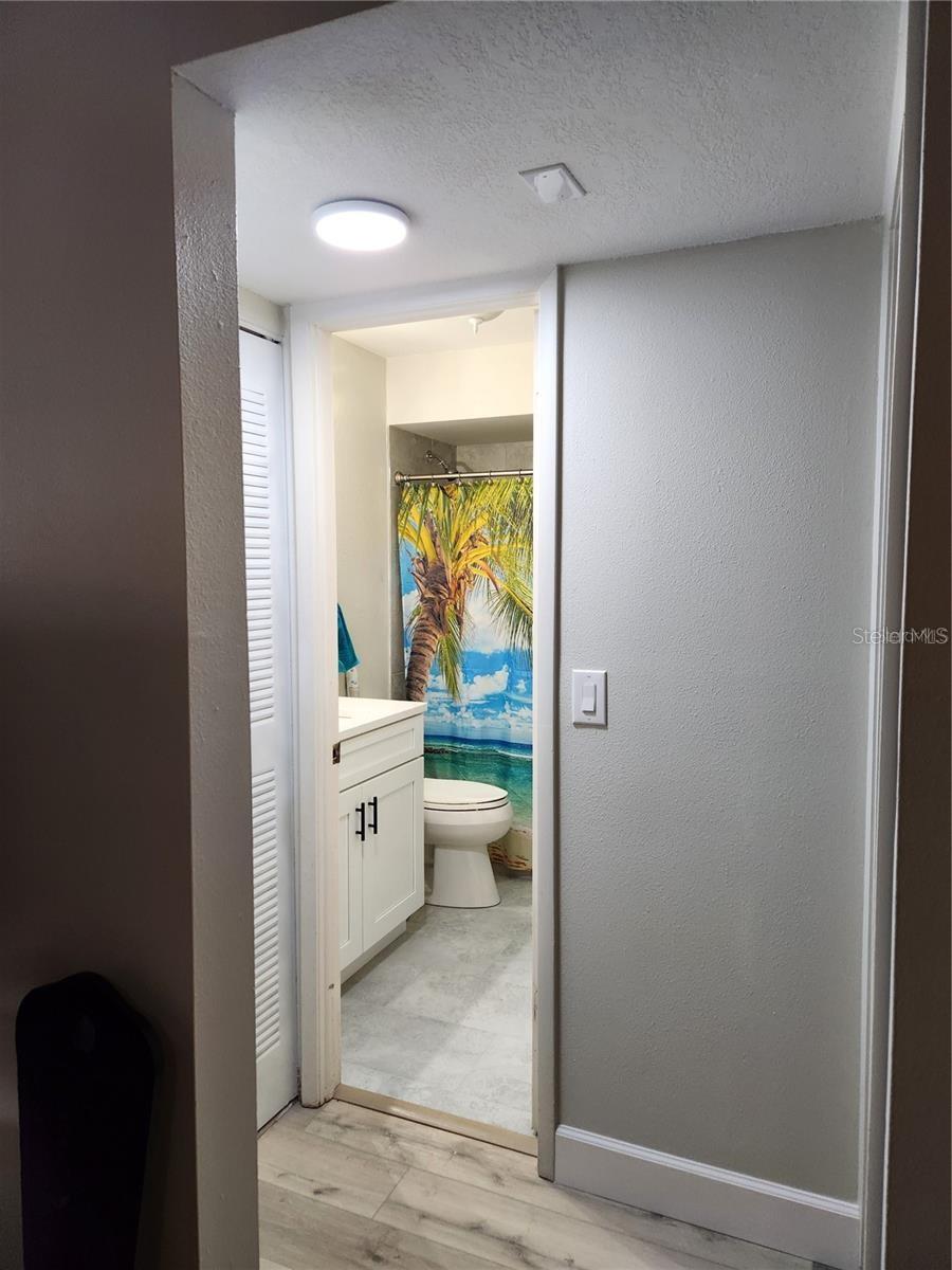 HILL CREST VILLAS - Residential