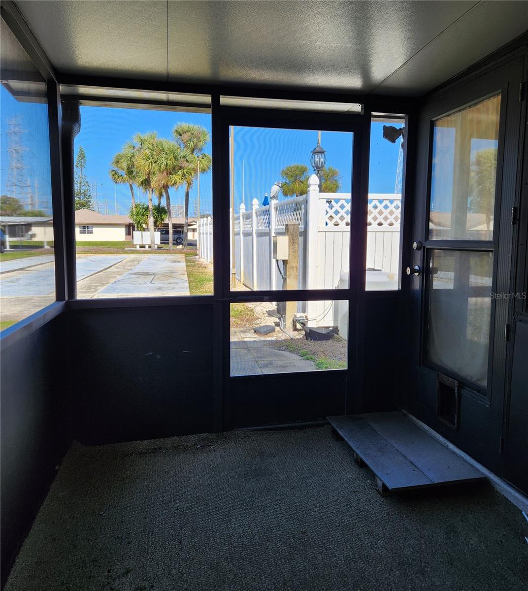 HILL CREST VILLAS - Residential