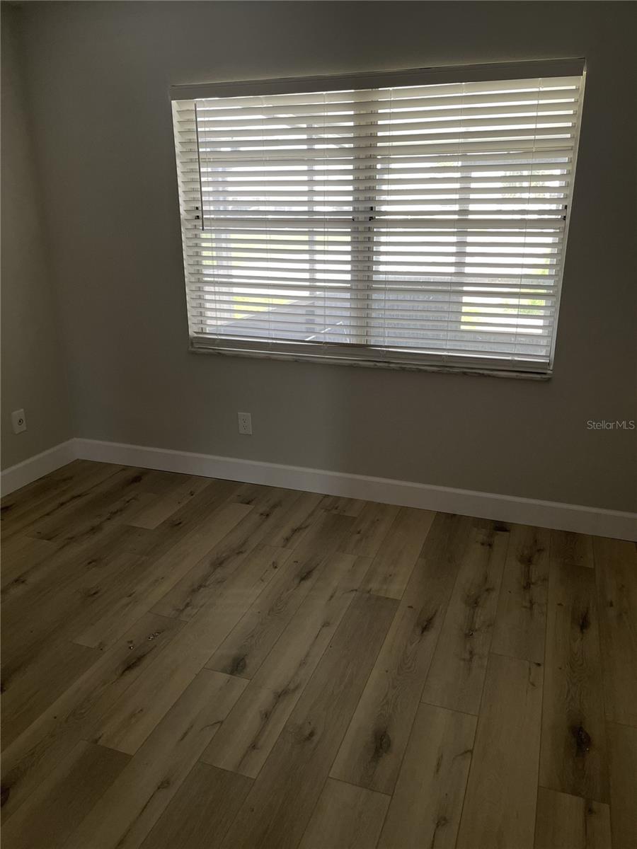 HILL CREST VILLAS - Residential