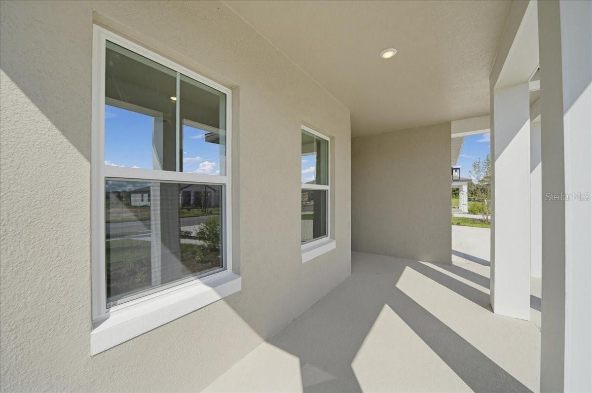 1640 CANE BAMBOO DRIVE