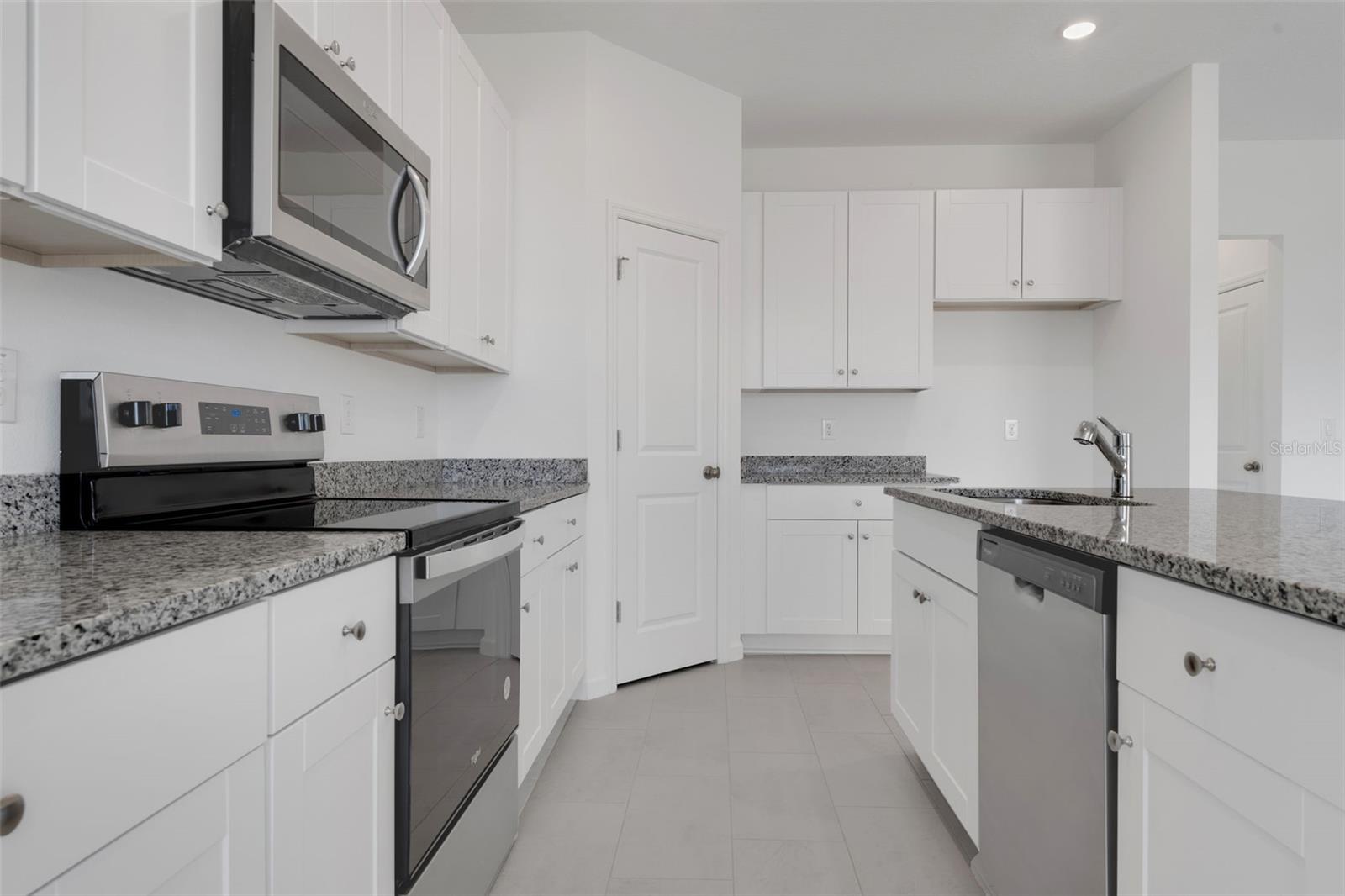 CYPRESS PARK ESTATES - Residential