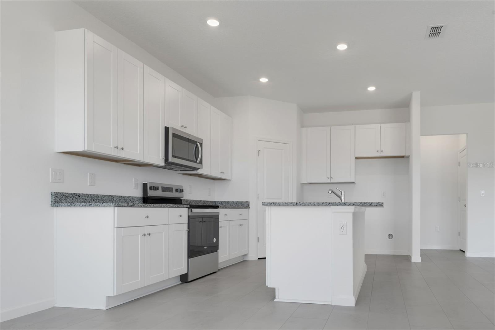 CYPRESS PARK ESTATES - Residential