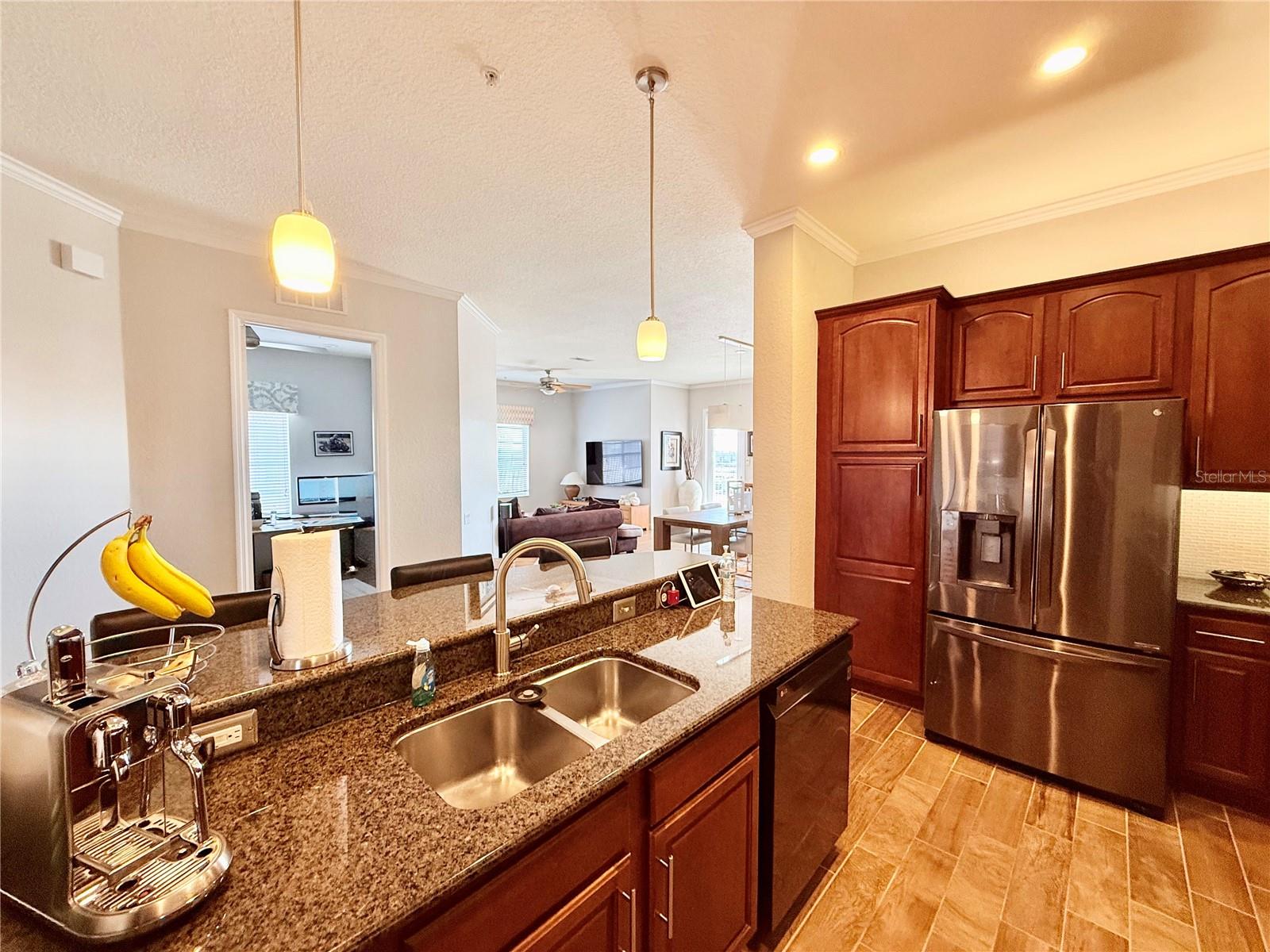 VISTA CAY/HARBOR SQUARE PH 4 - Residential