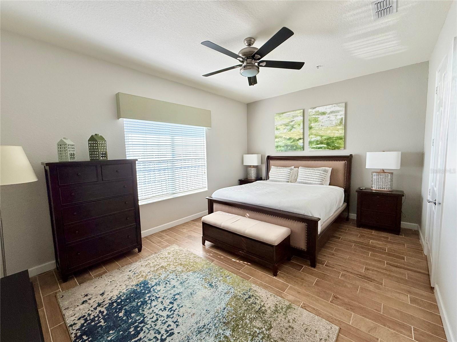 VISTA CAY/HARBOR SQUARE PH 4 - Residential