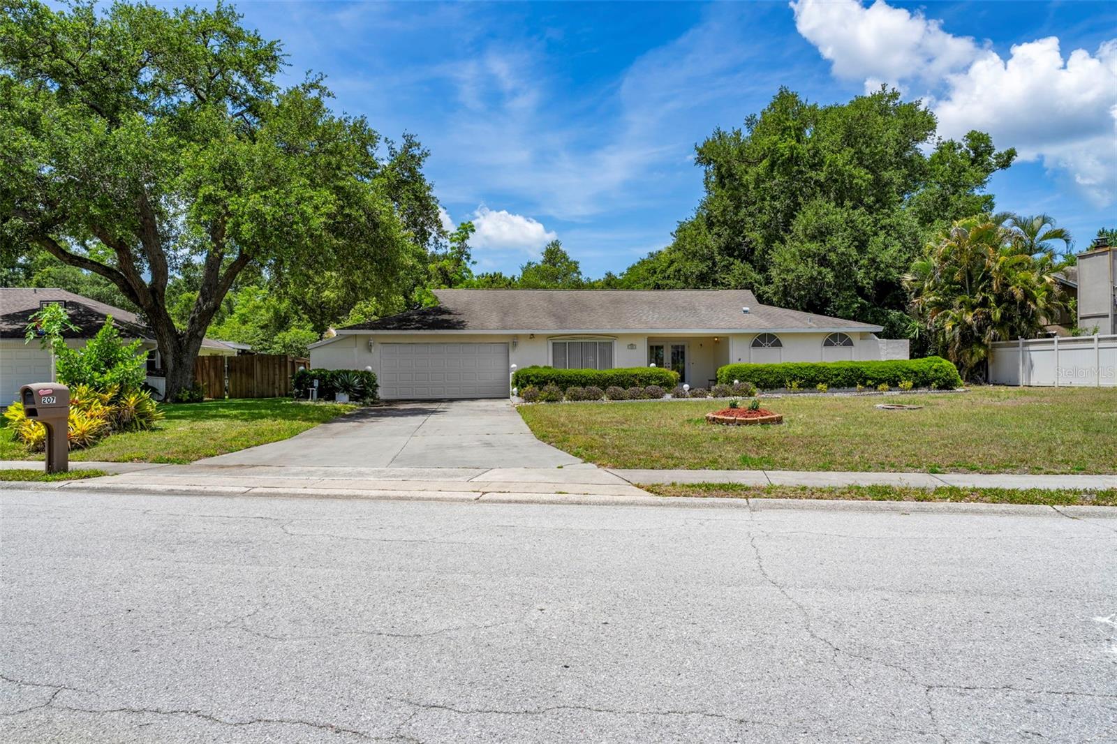 DUNBRIDGE WOODS - Residential