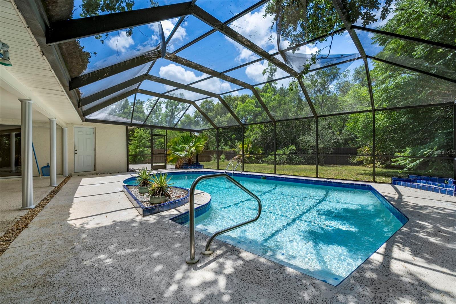 DUNBRIDGE WOODS - Residential