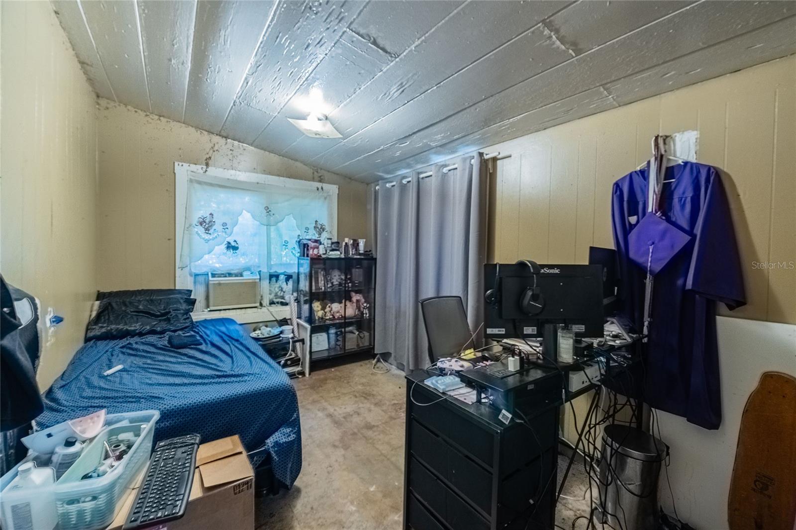 COUNTRY CLUB ESTATES SUB - Residential