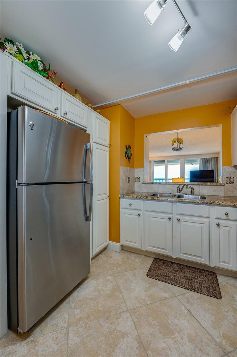 89 OCEANFRONT CONDO - Residential