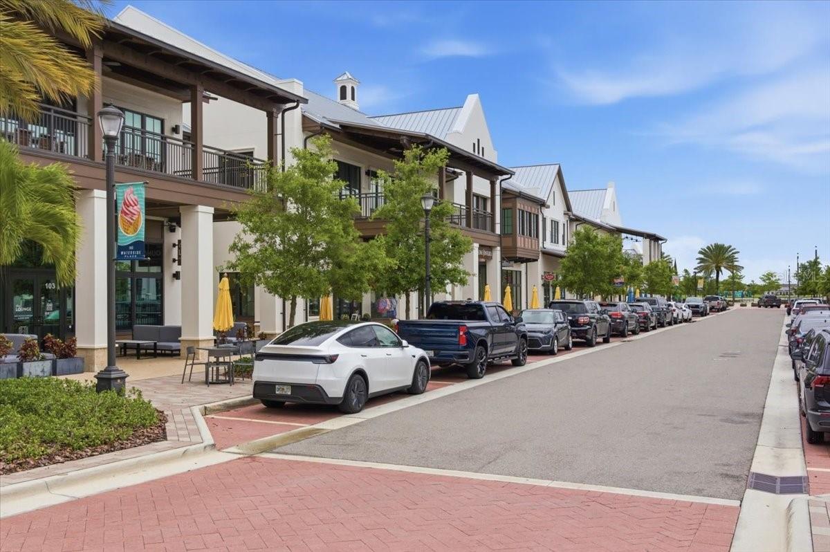 EMERALD LNDG/WATERSIDE - Residential