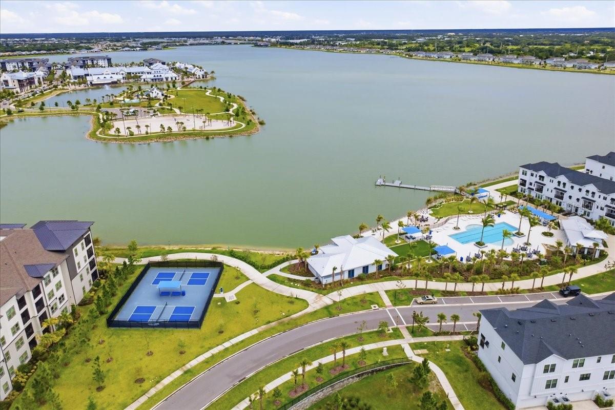 EMERALD LNDG/WATERSIDE - Residential