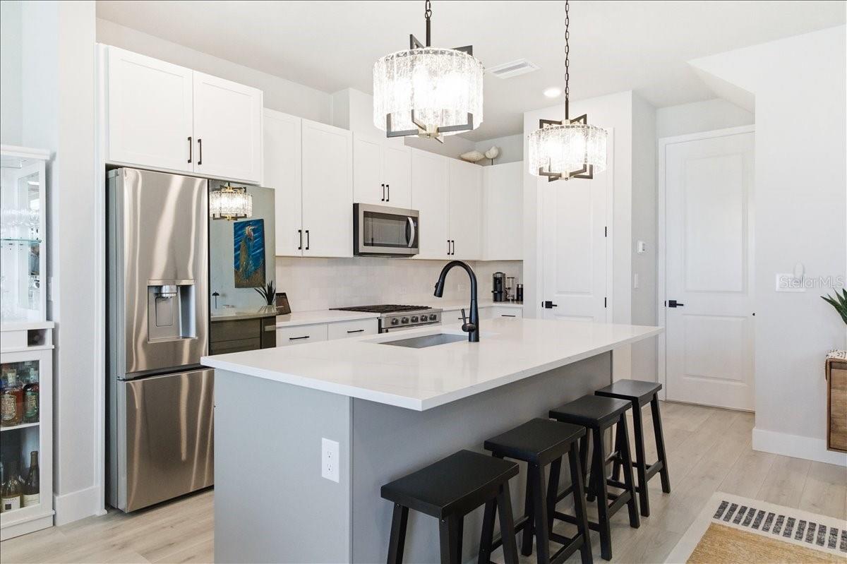 EMERALD LNDG/WATERSIDE - Residential