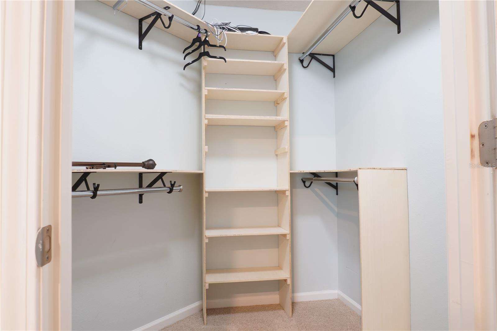 ABERDEEN DRIVE HORTON - PH 1 - Residential