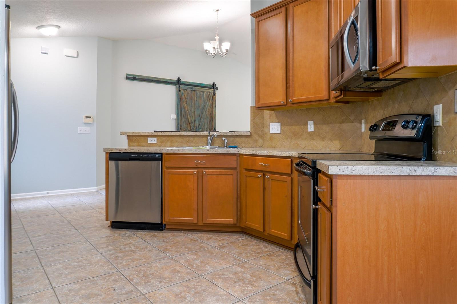 ABERDEEN DRIVE HORTON - PH 1 - Residential