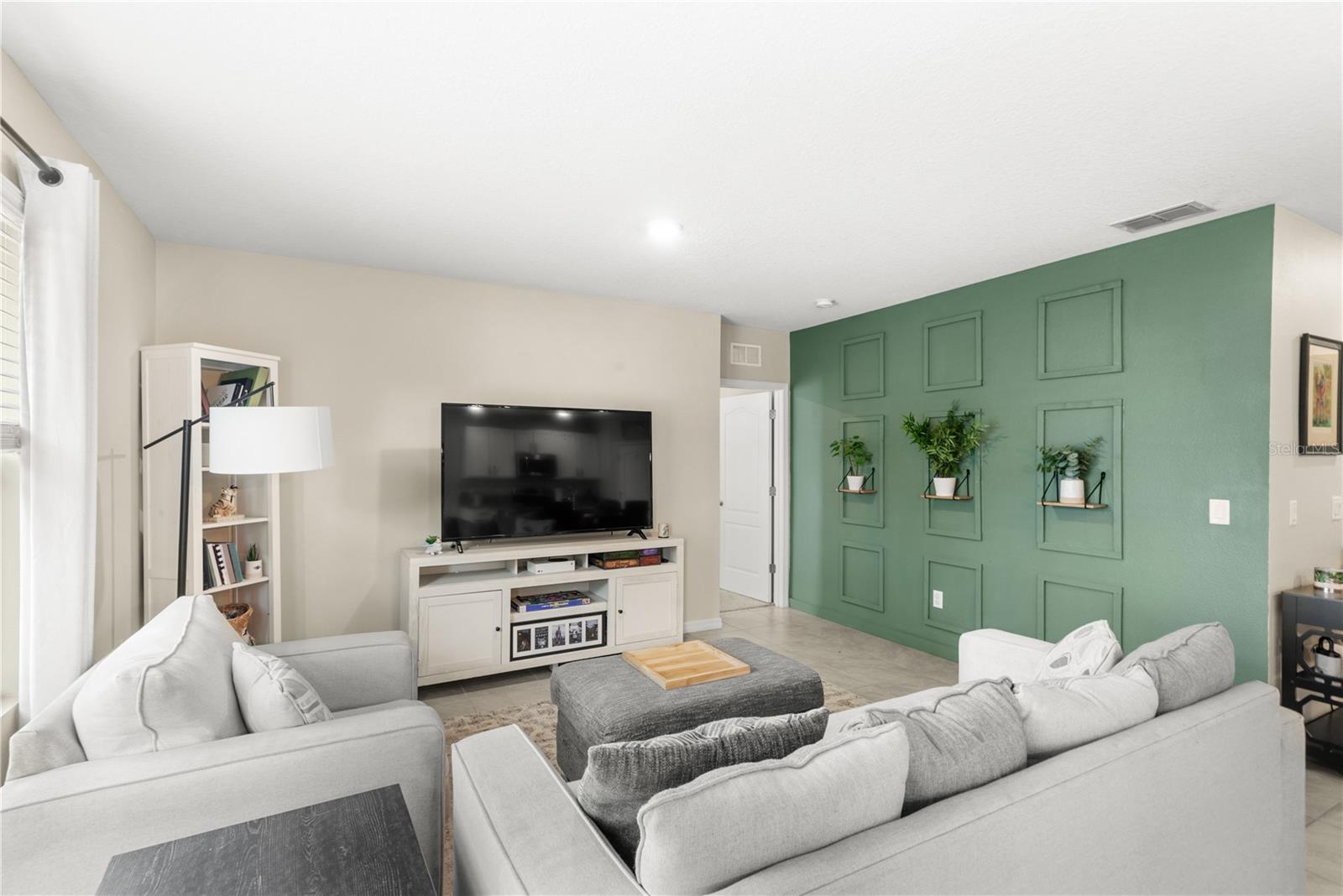 9024 ALBA LANE