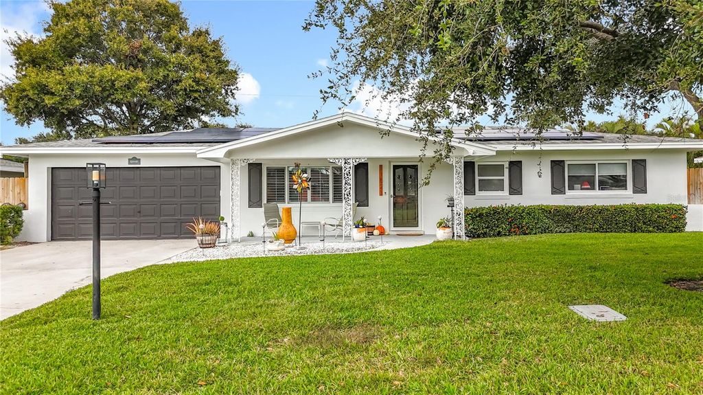 Photo of 11521 64th Avenue, Seminole, FL 33772 (MLS # TB8453206)