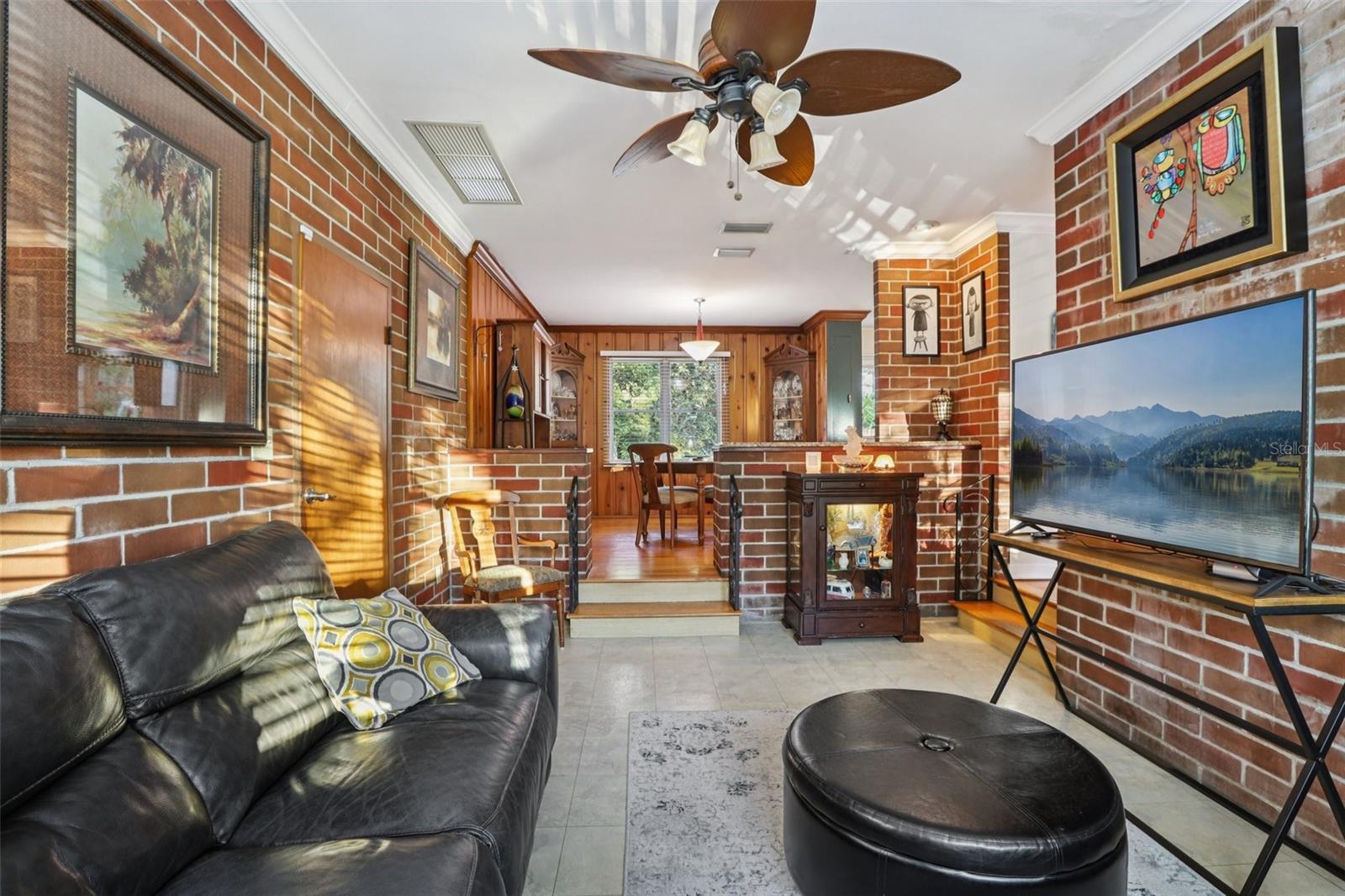 TAMPAS NORTH SIDE COUNTRY CLU - Residential