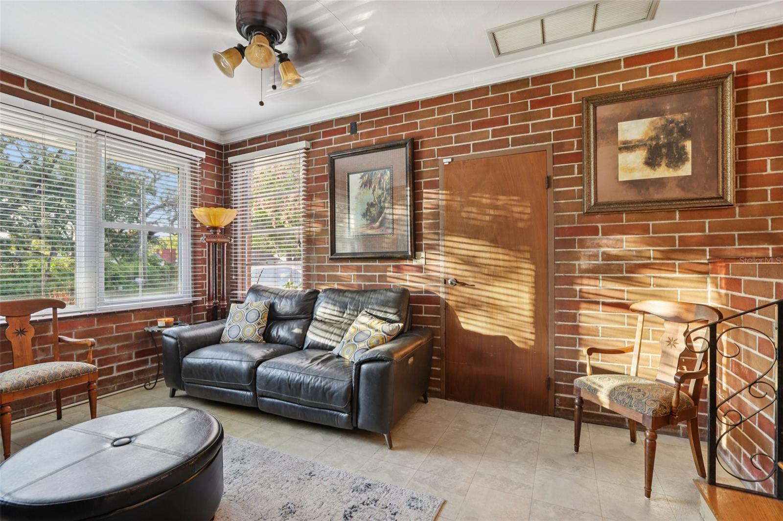 TAMPAS NORTH SIDE COUNTRY CLU - Residential