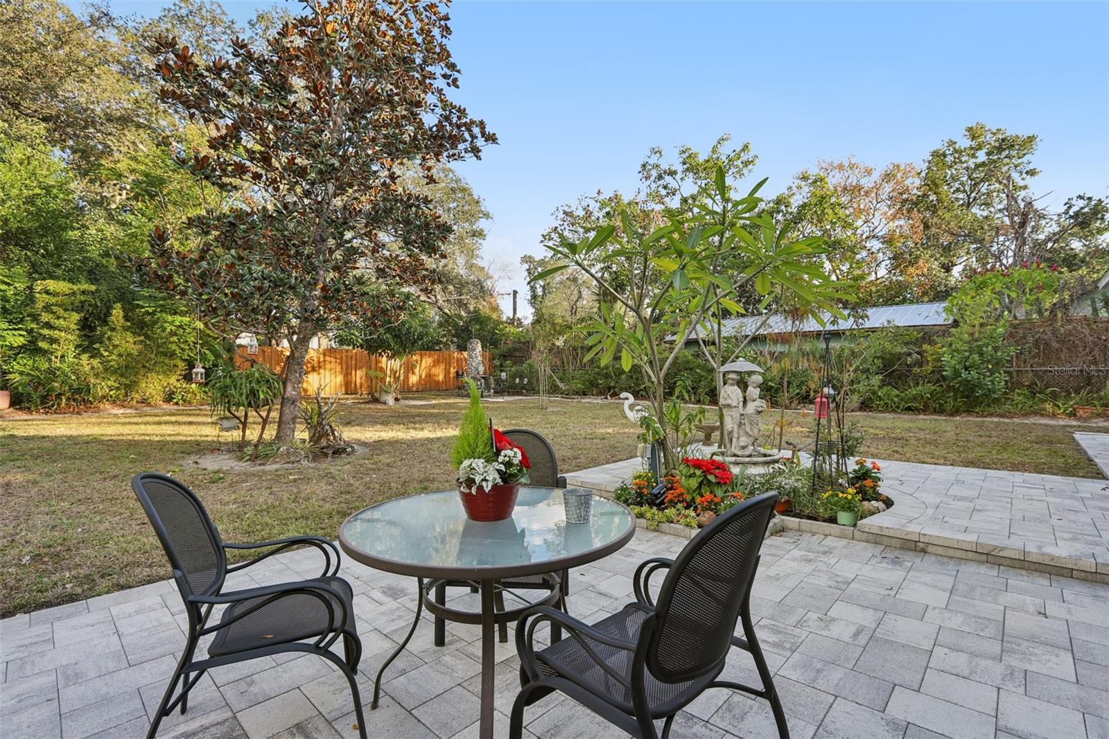 TAMPAS NORTH SIDE COUNTRY CLU - Residential