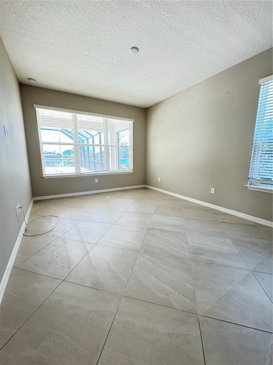 ARBOR LAKES ON PALMER RANCH - Residential Lease