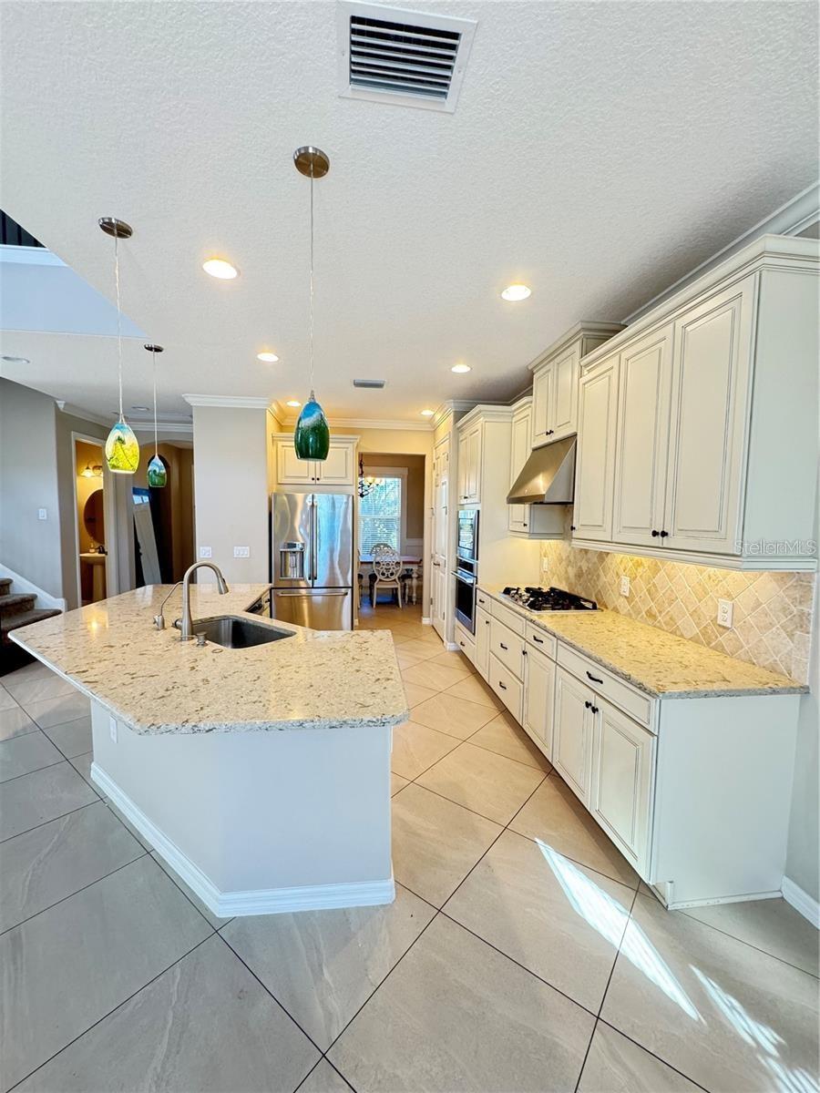 ARBOR LAKES ON PALMER RANCH - Residential Lease