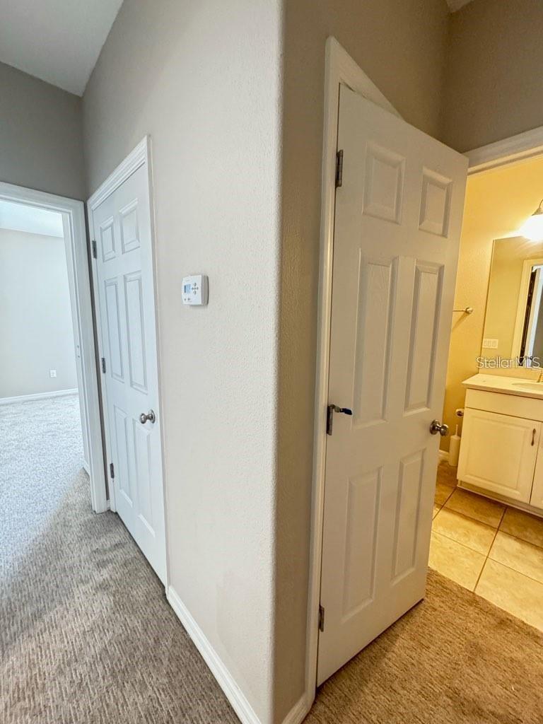 ARBOR LAKES ON PALMER RANCH - Residential Lease