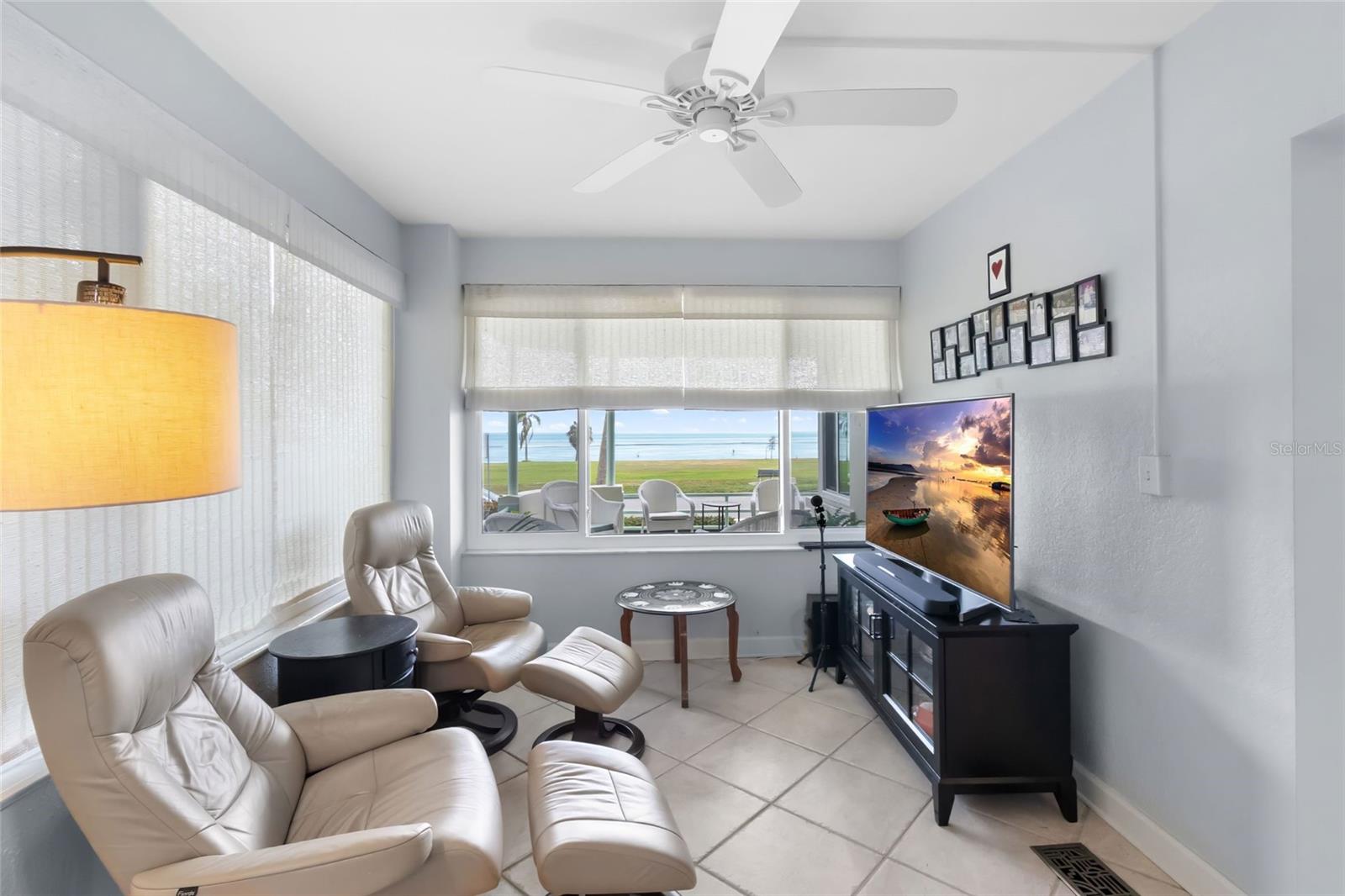 ROUSLYNN - Residential