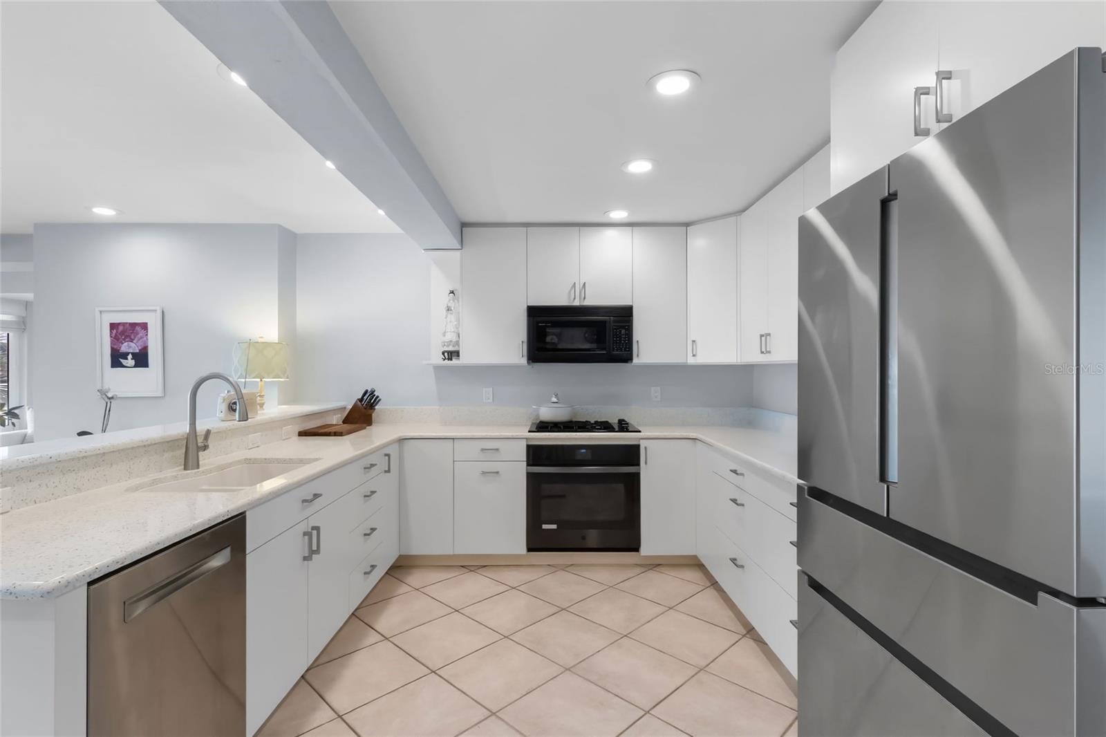 ROUSLYNN - Residential