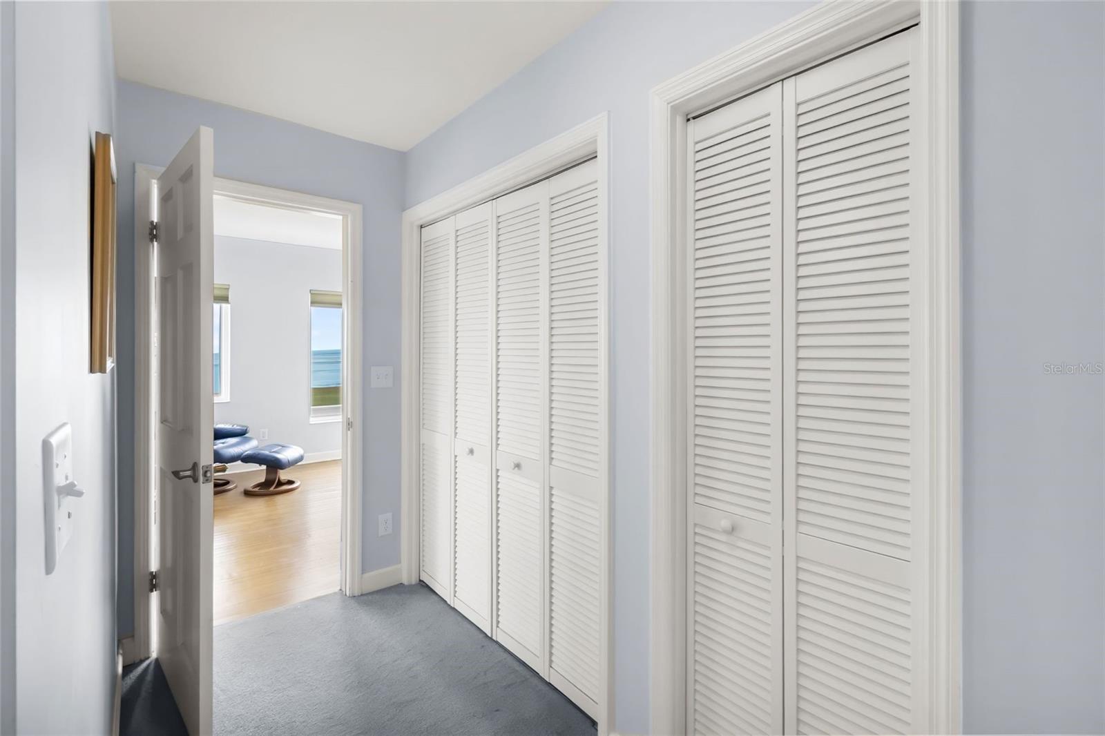 ROUSLYNN - Residential