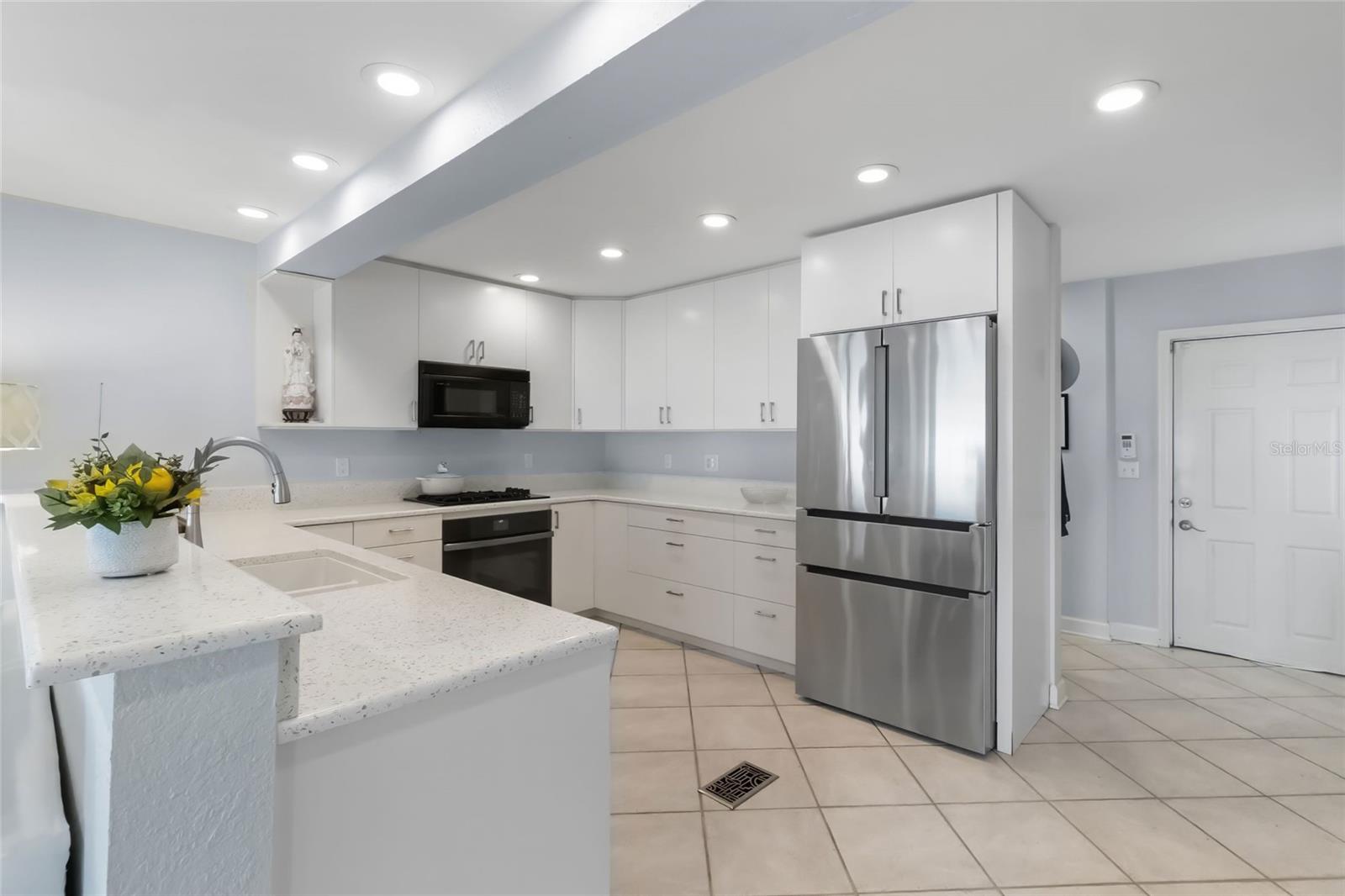 ROUSLYNN - Residential