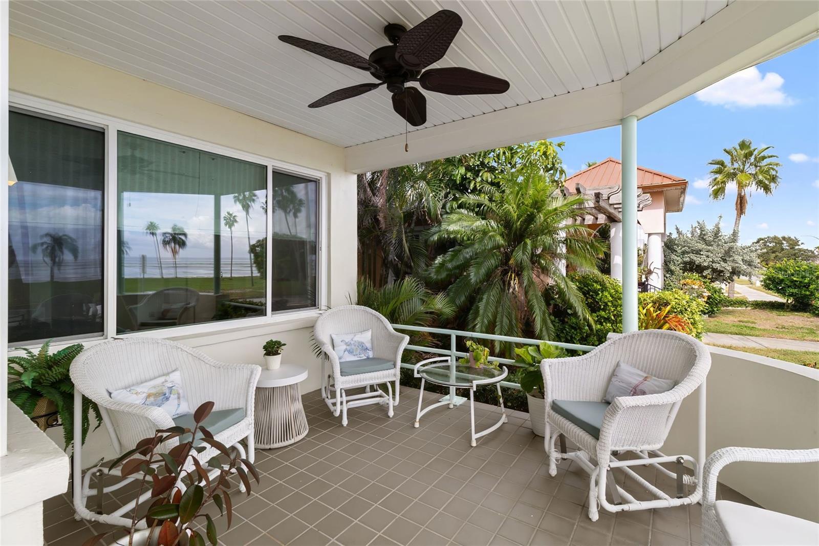 ROUSLYNN - Residential