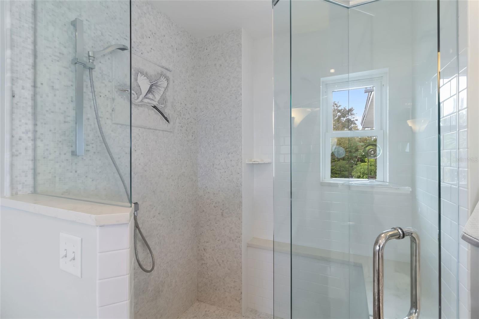 ROUSLYNN - Residential