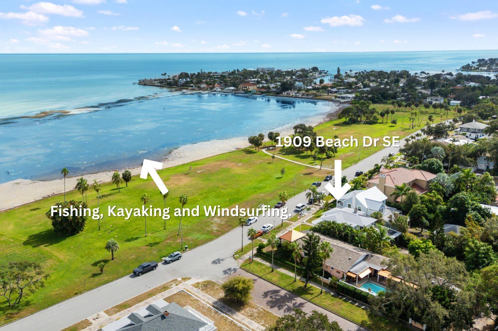 ROUSLYNN - Residential