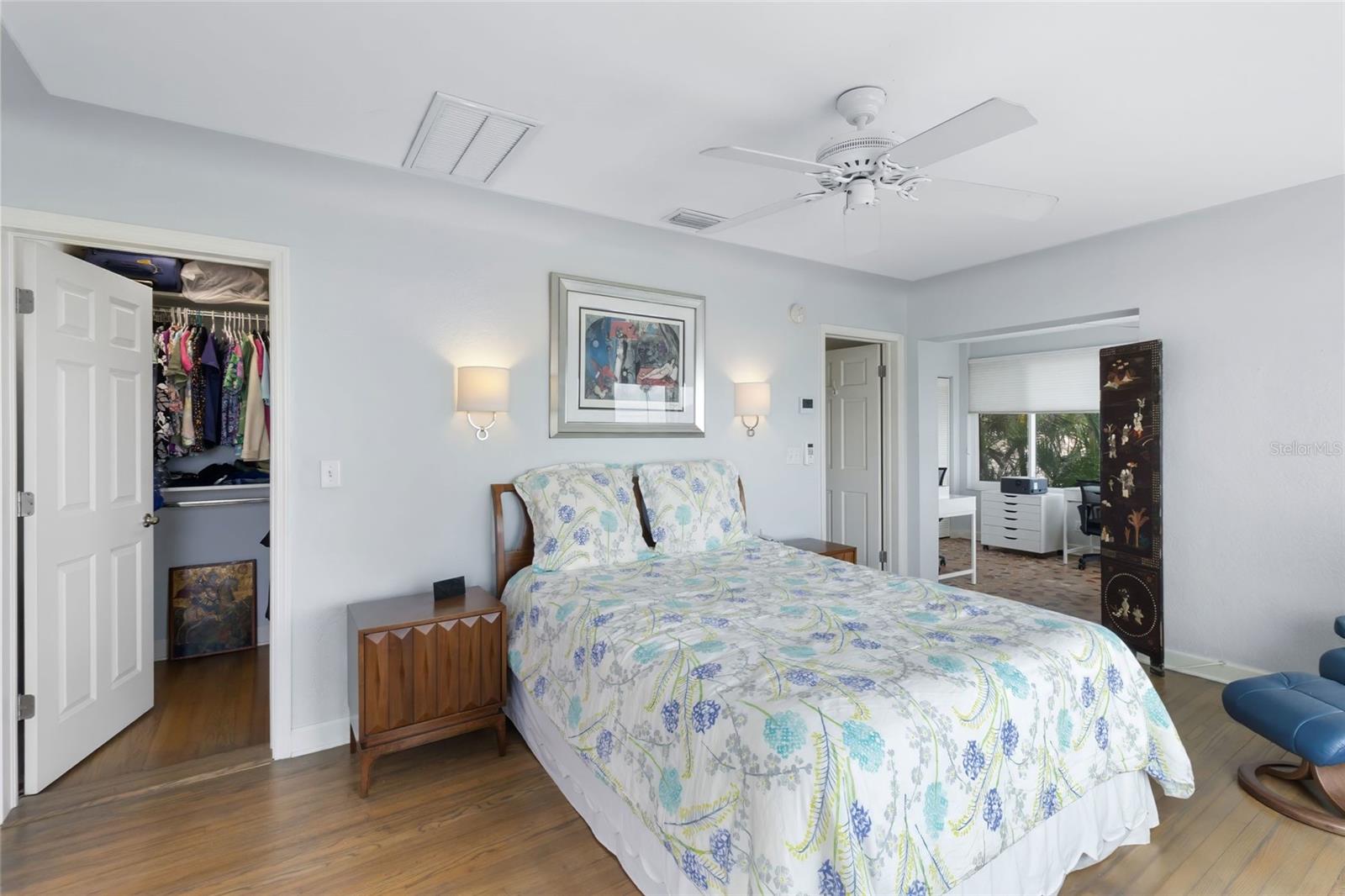 ROUSLYNN - Residential