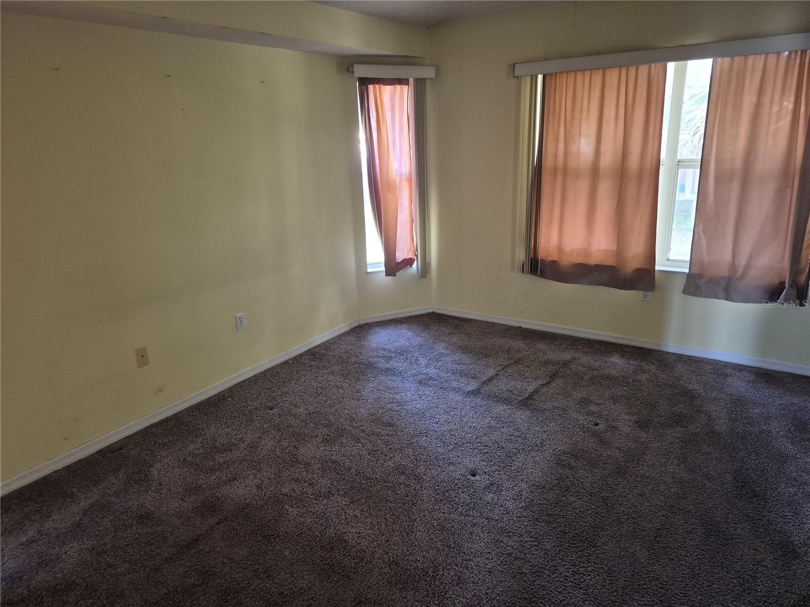 LAKE PADGETT ESTATES - Residential