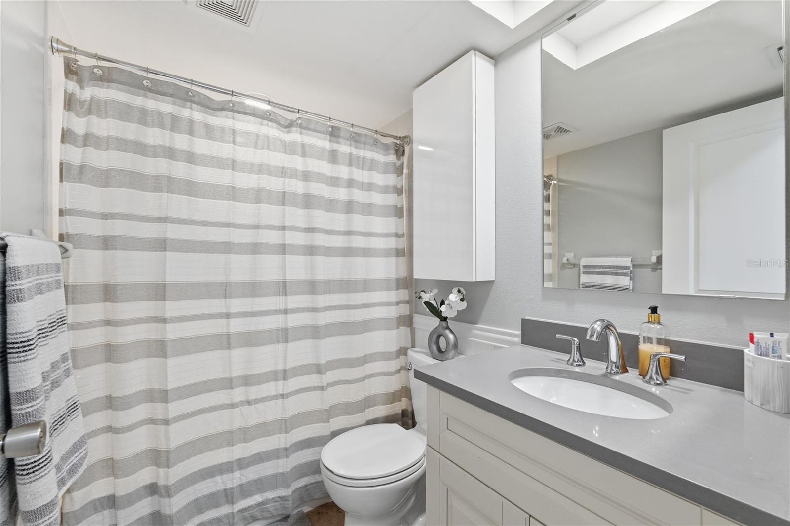 EAGLESWOOD CONDO - Residential