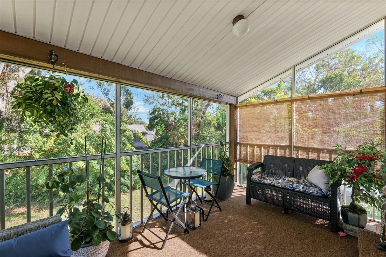 EAGLESWOOD CONDO - Residential