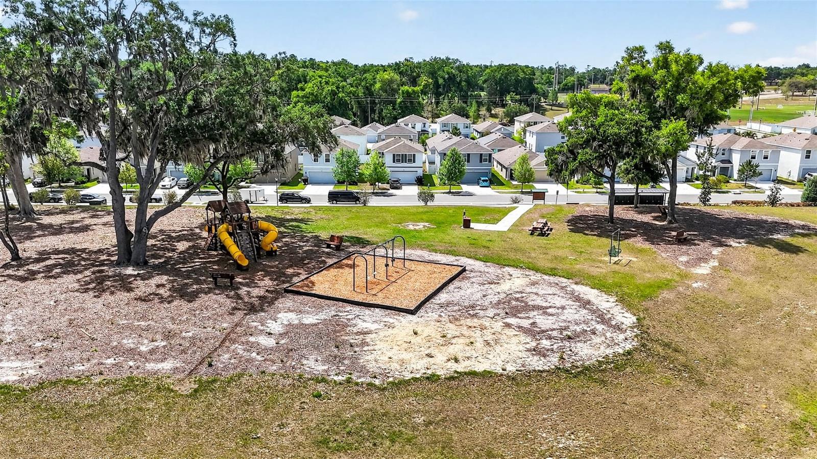 HERITAGE HILLS - Residential