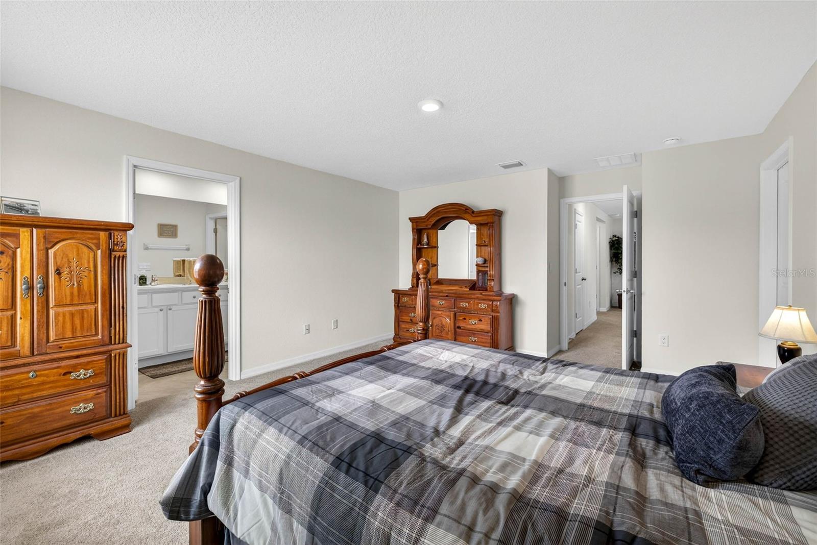 HERITAGE HILLS - Residential