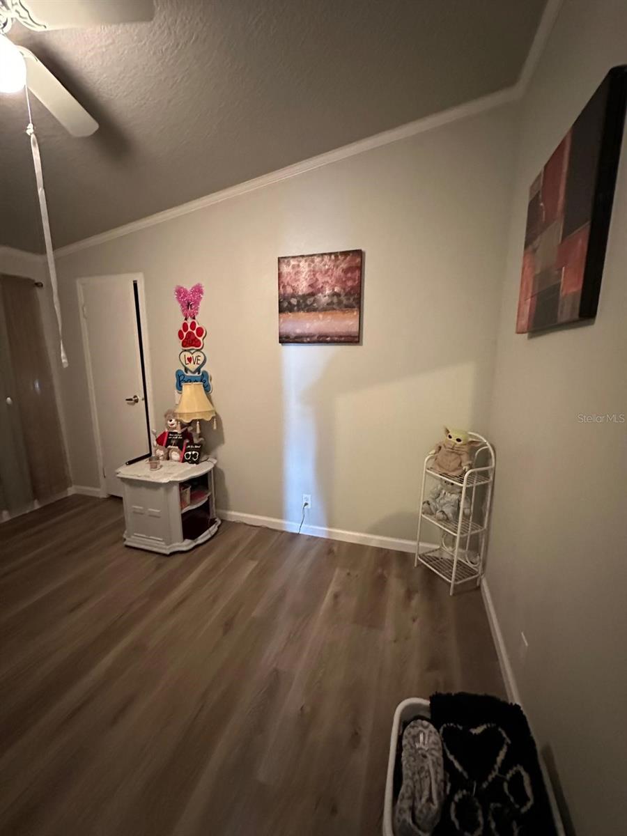 MARIANNA PARK - Residential Lease