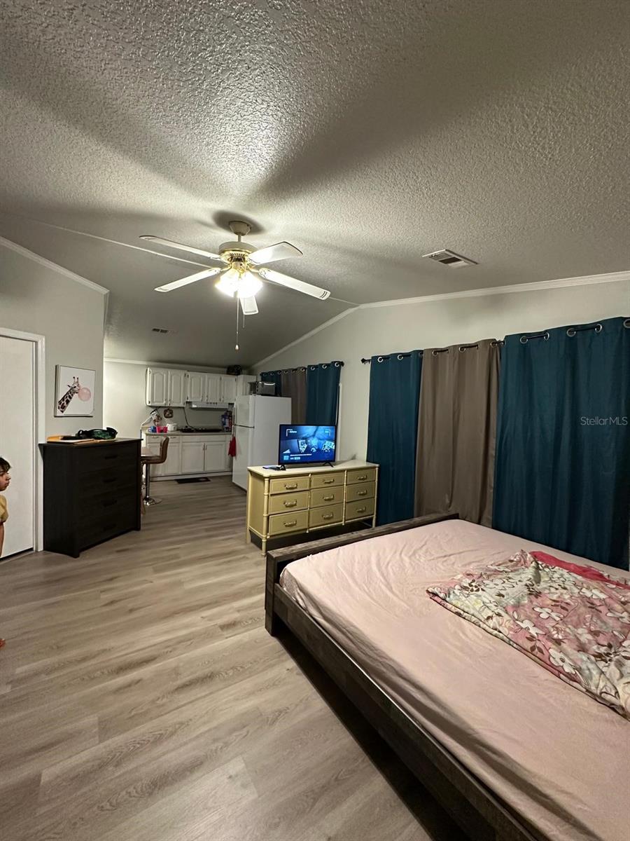 MARIANNA PARK - Residential Lease