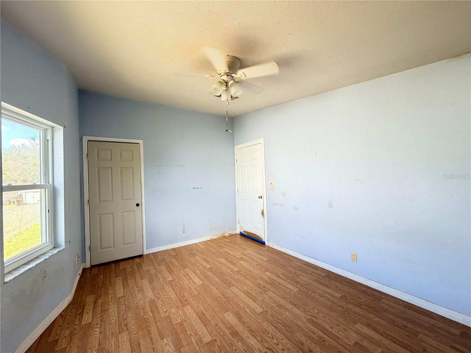 HUNTERS RIDGE - Residential