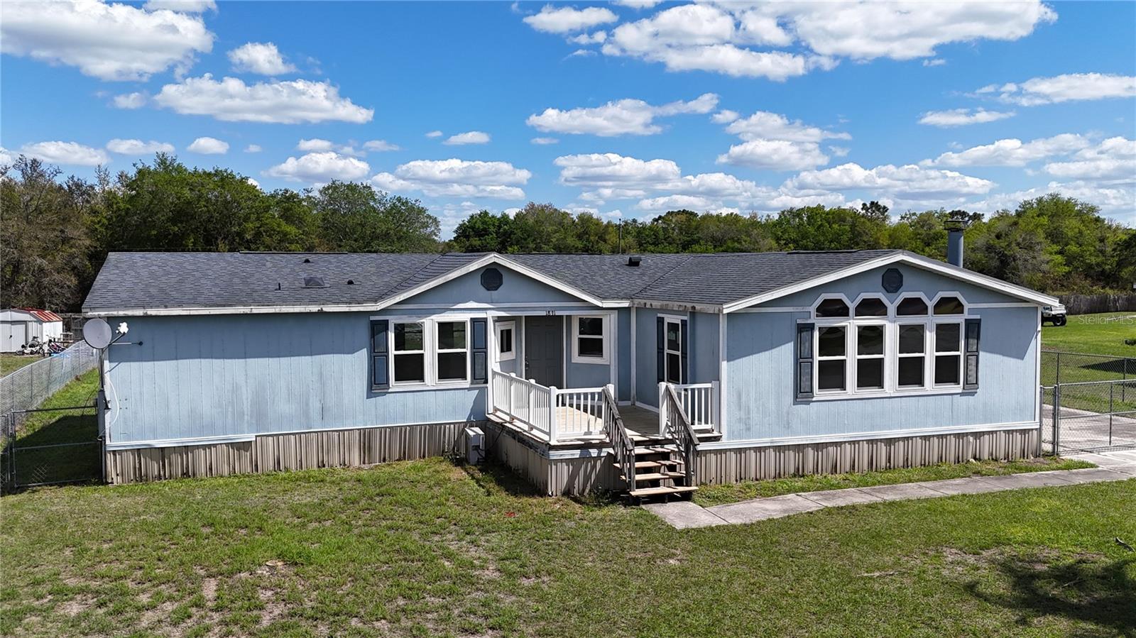 HUNTERS RIDGE - Residential