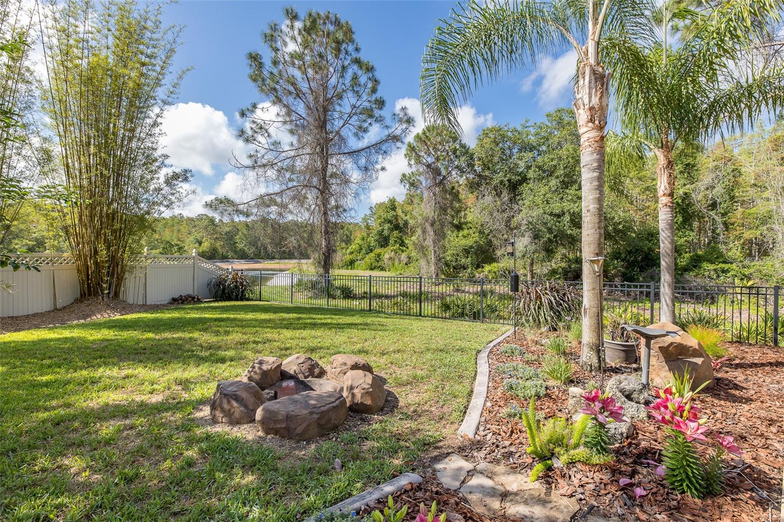 SUNCOAST LAKES PH 02 - Residential