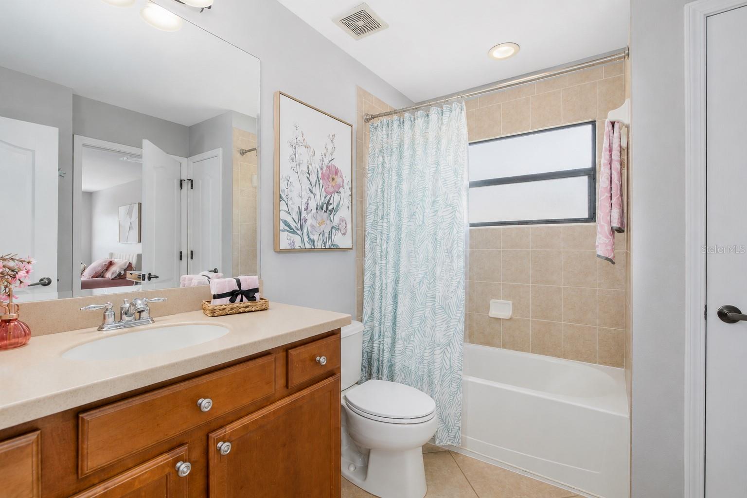 SUNCOAST LAKES PH 02 - Residential