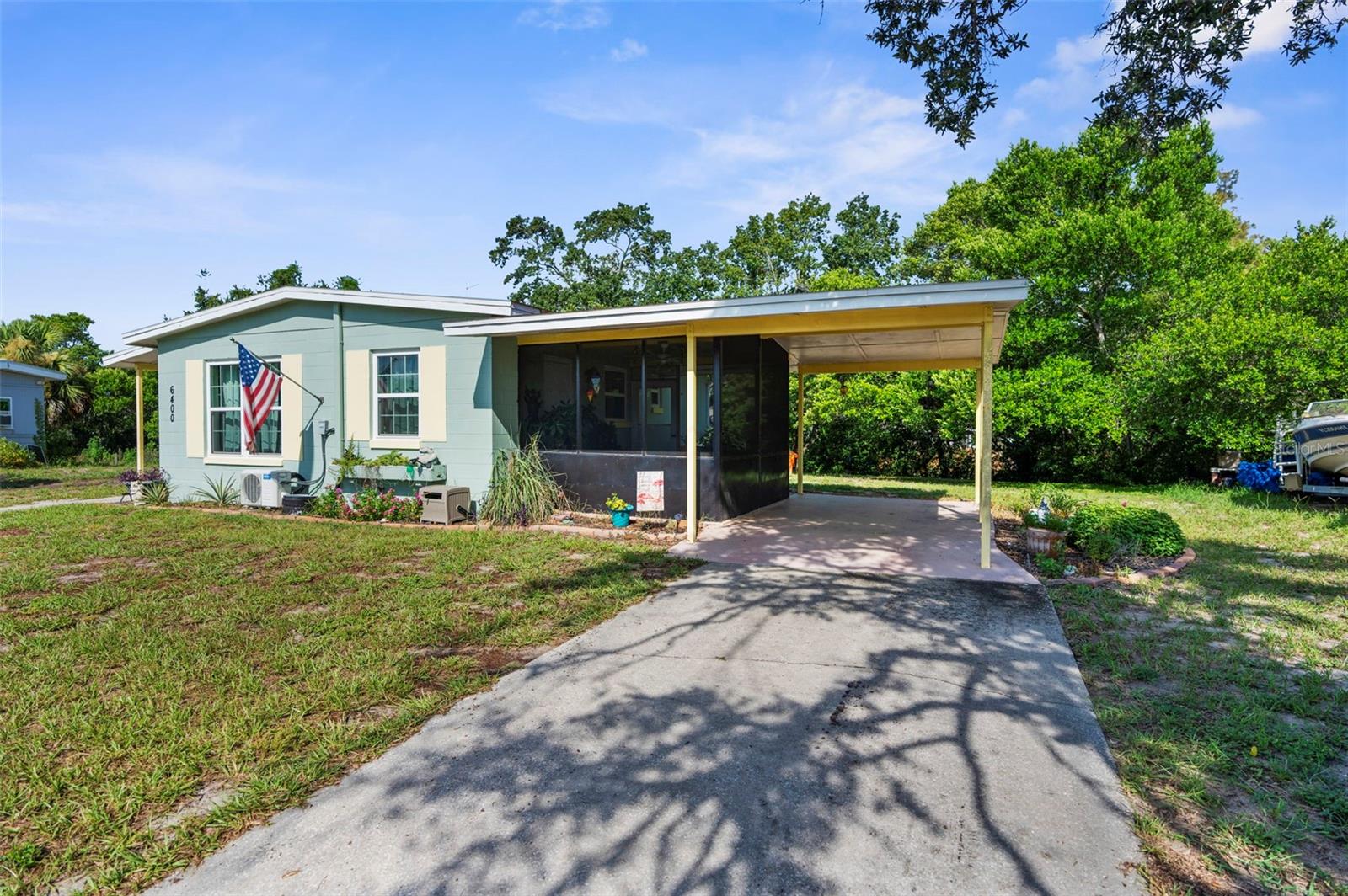 SPRING HILL - Residential