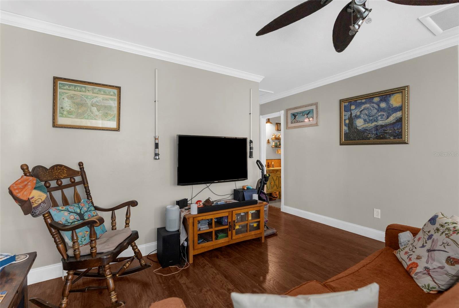 SPRING HILL - Residential